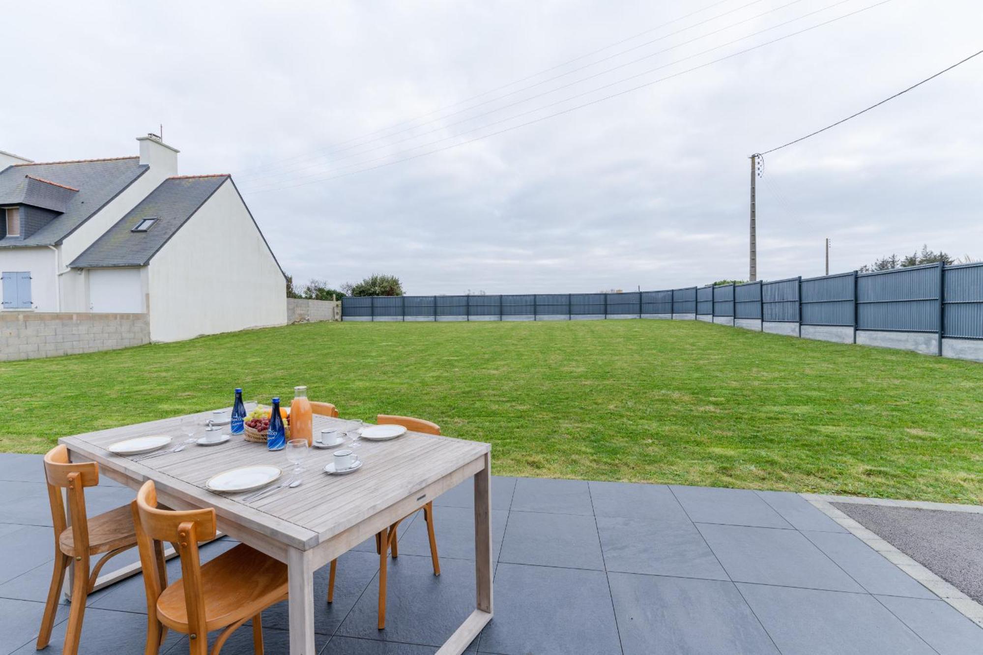 Ker Stivell - Superbe Maison Neuve A 2 Pas De La Mer Landunvez Exterior photo