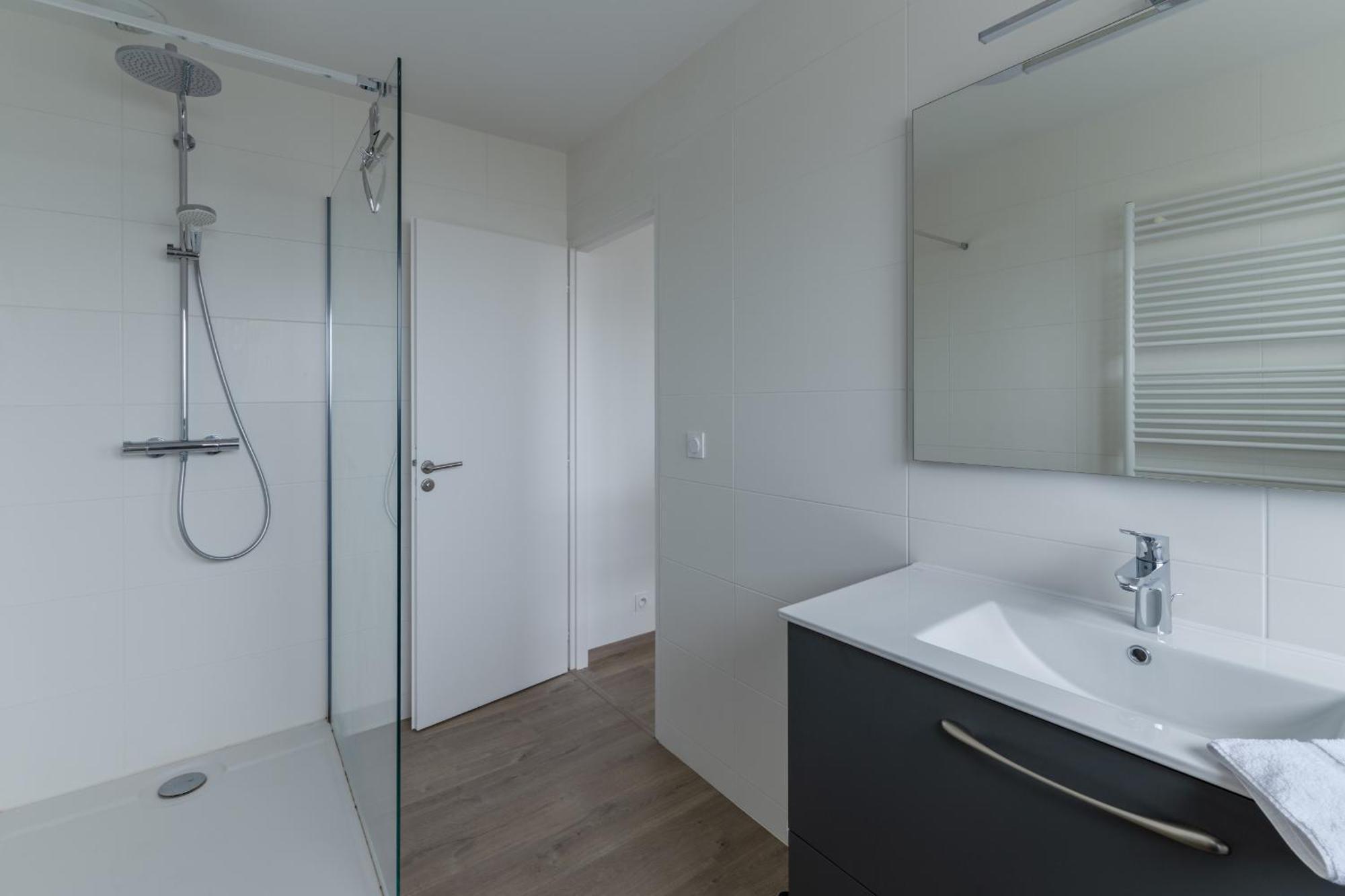 Ker Stivell - Superbe Maison Neuve A 2 Pas De La Mer Landunvez Exterior photo